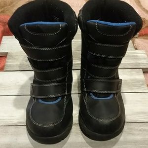 Snow Boots